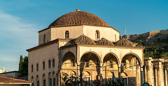 top-5-things-that-make-athens-one-of-europes-most-iconic-cities-mid-content-4